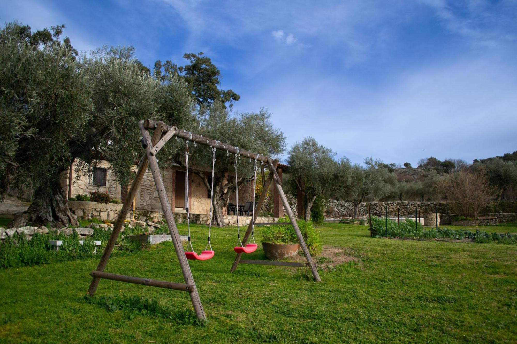 Casa Rural La Recuera Montanchez Bagian luar foto