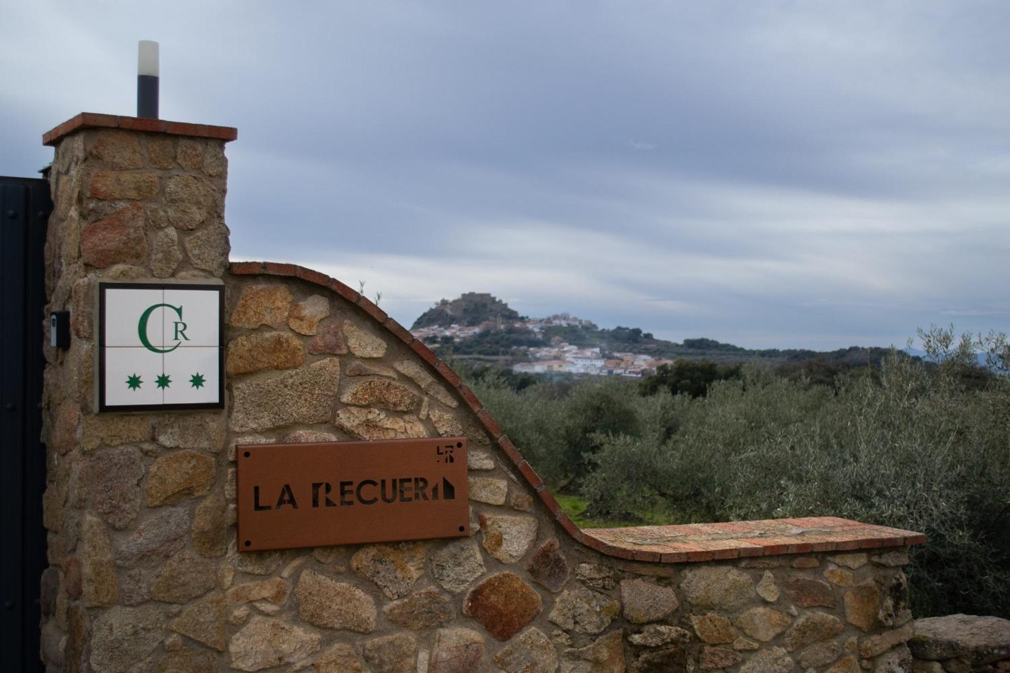 Casa Rural La Recuera Montanchez Bagian luar foto